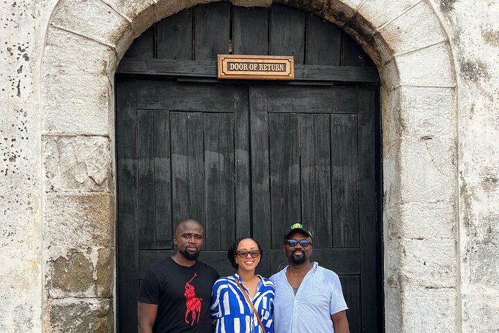 Cape Coast Castle Day Trip